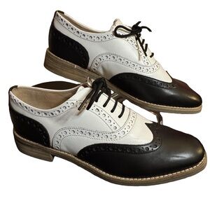 Classic Black and White Women's Brogue Loafers